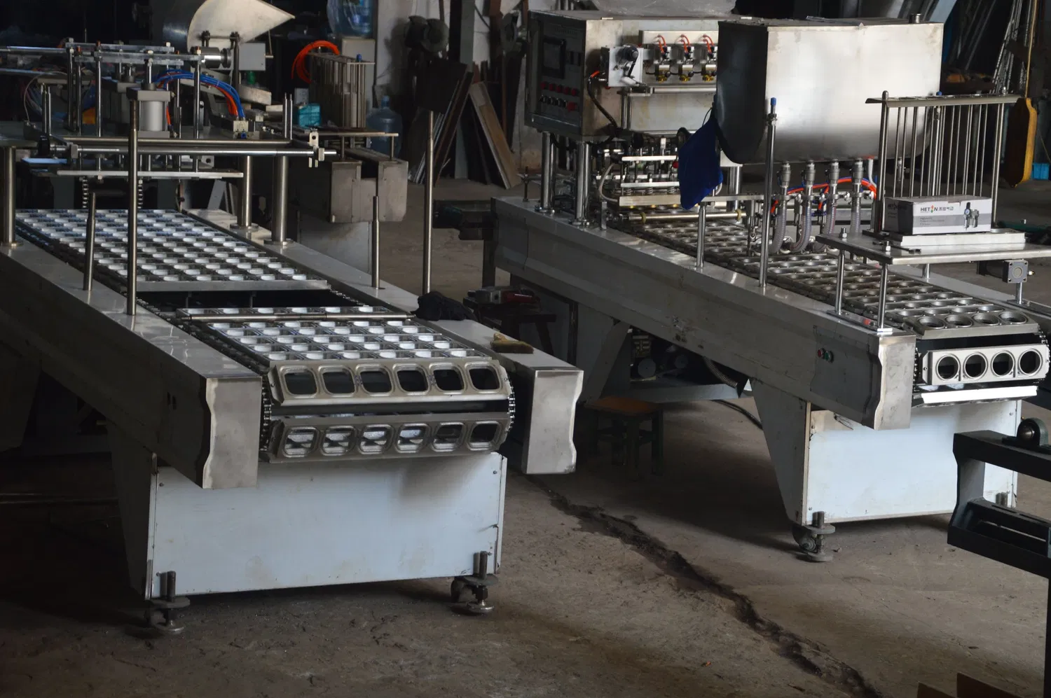 Full Automatic Yogurt Cup Filling and Sealing Machine