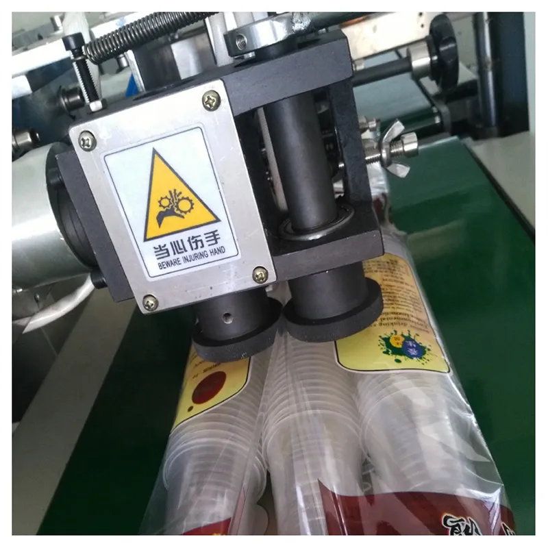 Hot Sale Full Automatic Plastic Cofffee Cup Sealing Machine with Counter